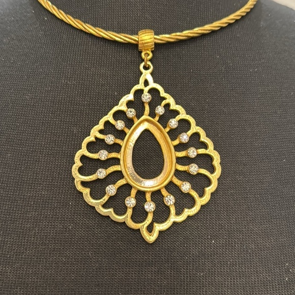 EMBELLISHED WOMEN NECKLACE - Picture 6 of 17